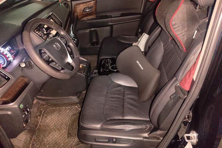 Used Honda Odyssey 2015 Updated Version 2.4L Smart Edition