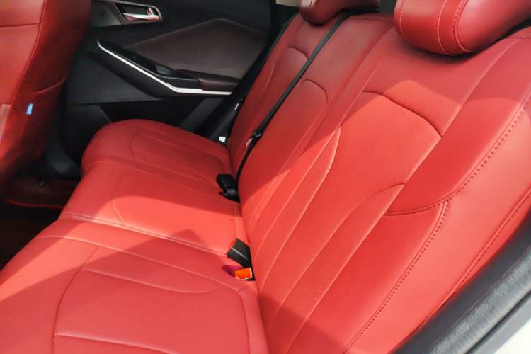 Used CHANGAN CS15 2019 1.5L Automatic Comfort Edition China VI Standard Left Rear Seat