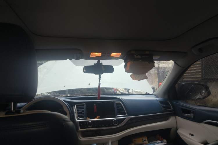 Used Toyota Highlander 2017 2.0T Four-Wheel Drive Luxury Edition 7 Seats
