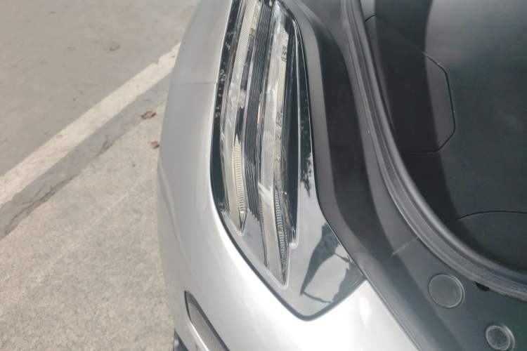 Used Zeekr 001 2022 Long-Range Dual-Motor WE Edition Right Front Headlight