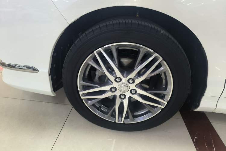 Used Honda Elysion 2019 2.0L Hybrid Luxury Edition