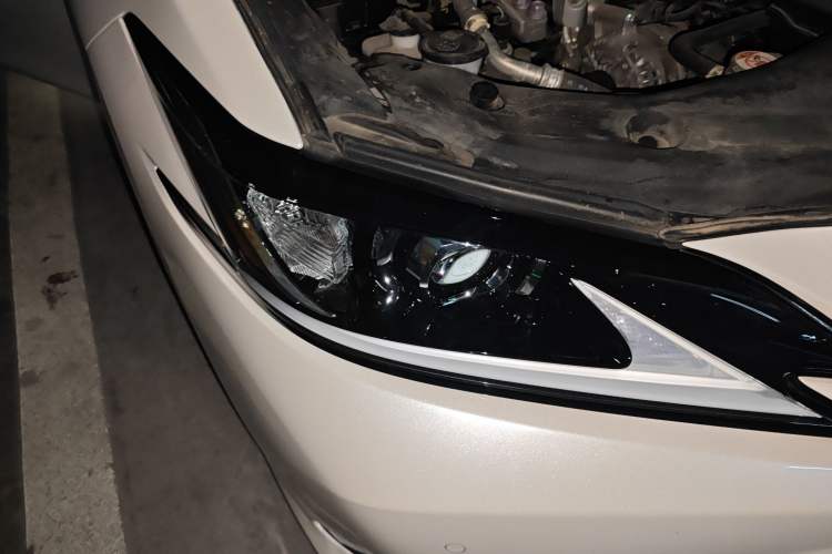 Used Lexus ES 2022 200 Excellence Edition Right Front Headlight
