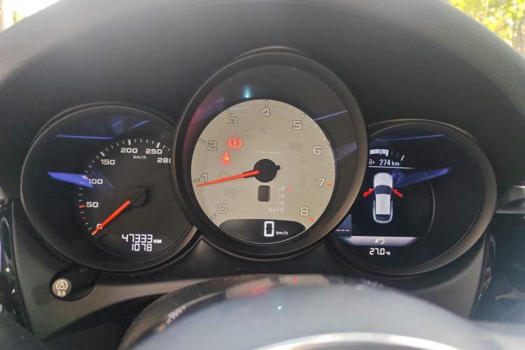 Used Porsche Macan 2016 Macan S 3.0T Instrument Cluster