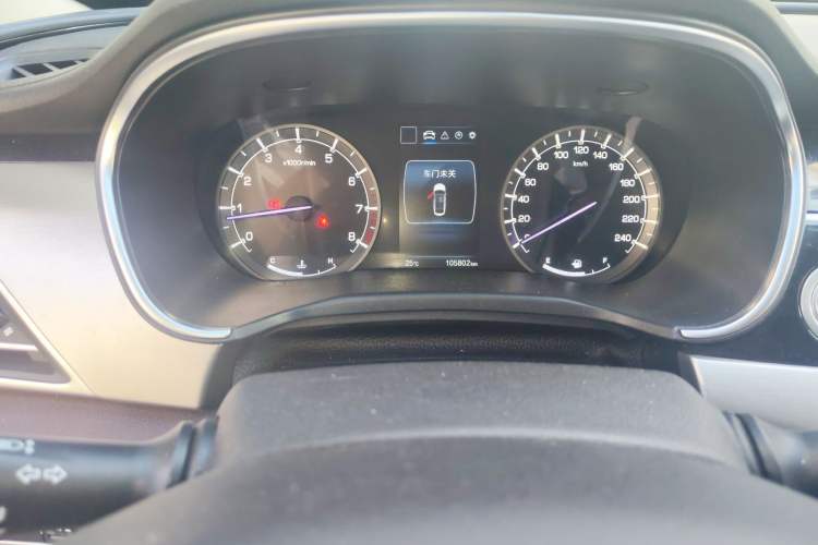 Used CHANGAN Raeton CC 2018 1.5T Manual Luxury Model China V Standard