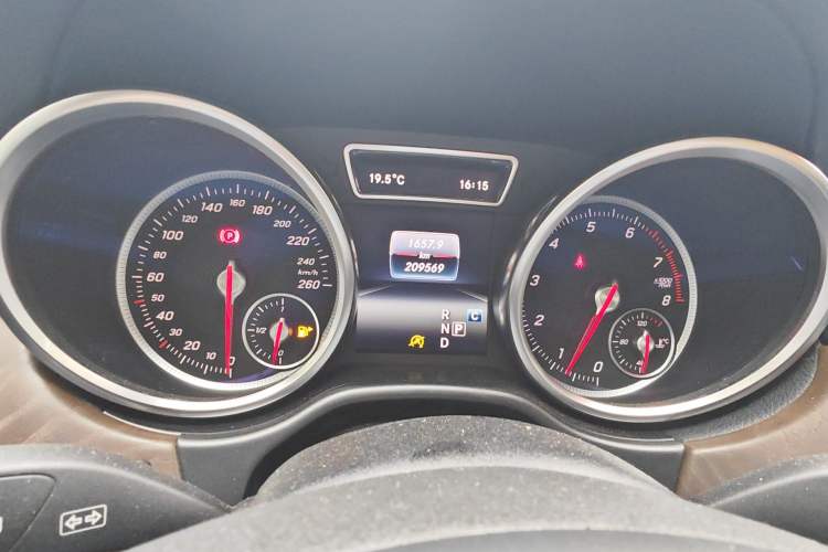 Used Mercedes-Benz GLE 2016 GLE 400 4MATIC Instrument Cluster