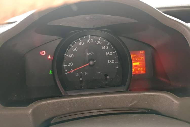 Used Nissan NV200 2016 1.6L CVT Luxury Model