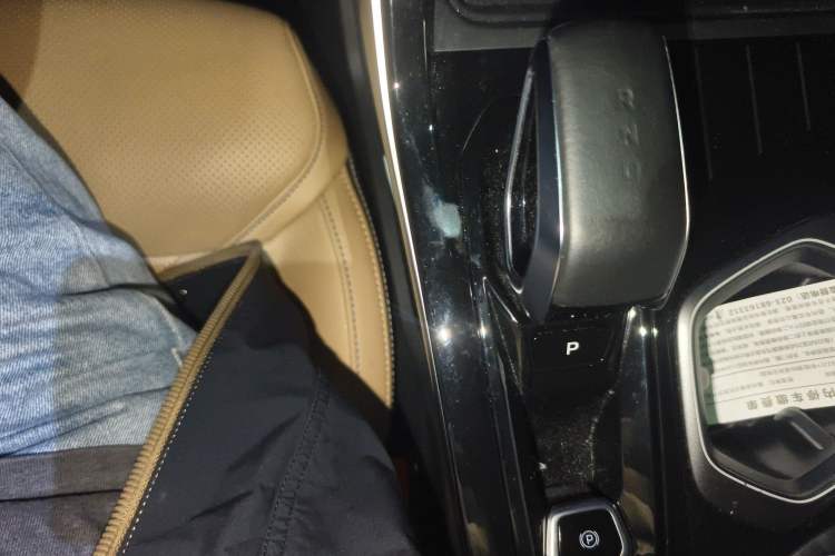 Used Geely Auto FX11 2023 1.5TD DCT Prestige Edition
