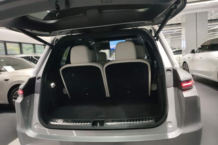 Used Li Auto L9 2024 Ultra Model
