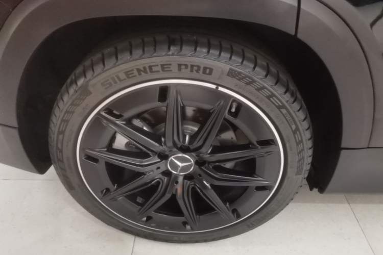 Used Mercedes-Benz GLB AMG 2024 AMG GLB 35 4MATIC
