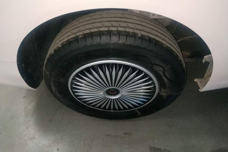 Used Wuling Hongguang New Energy 2024 All-Electric Model 300KM Standard Version
