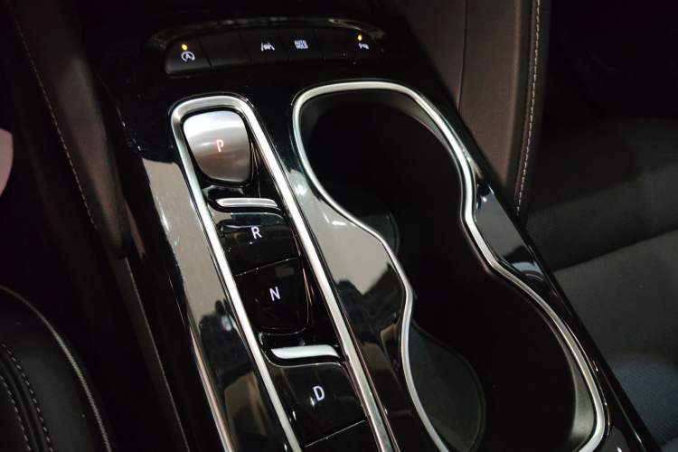 Used Buick Envision 2023 Encore Plus 652T Five-Seat Luxury Model