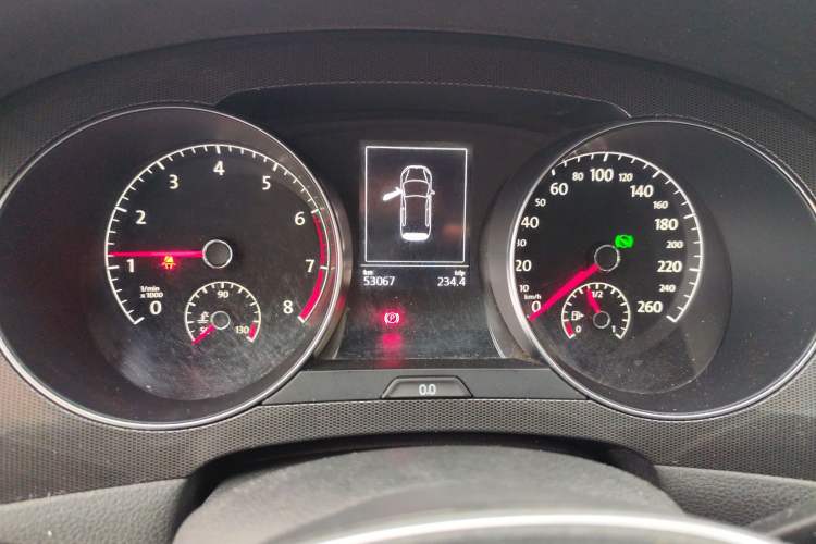 Used Volkswagen Golf Sportsvan 2016 230TSI Automatic Trend Edition