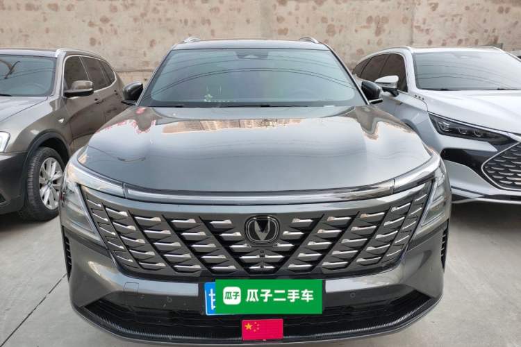 Used CHANGAN CS75 PLUS 2025 4th Generation 1.5T New Blue Whale Smart Flagship Version
