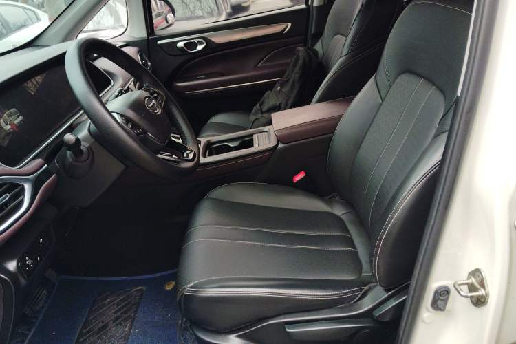 Used GAC Trumpchi M6 2021 PRO 270T DCT Luxury Edition
