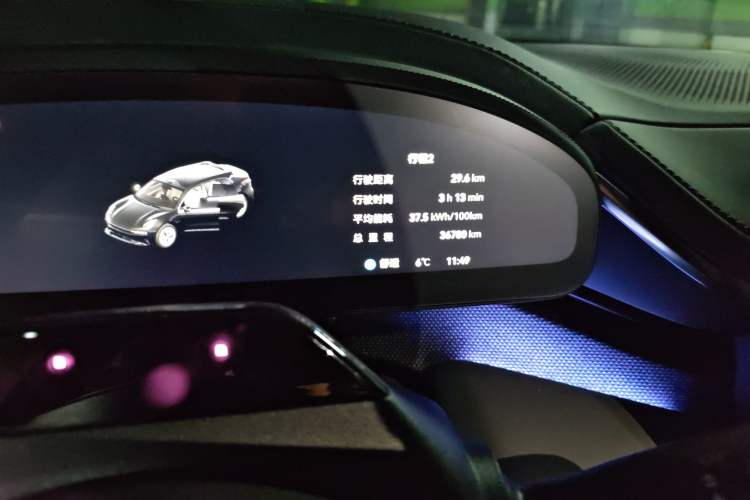 Used Zeekr 001 2025 WE Edition 95 kWh All-Wheel Drive Odometer Close Up