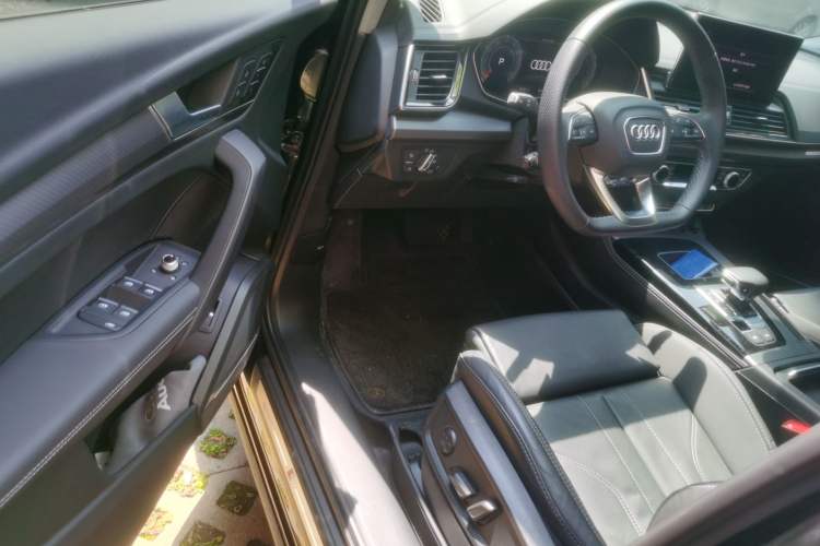 Used Audi Q5L 2022 Updated 45T Luxury Dynamic Version