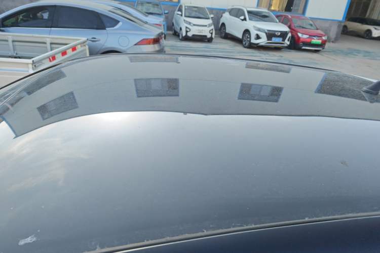 Used Chery QQ Little Ant 2022 Revised Version Sweet Pink Edition Half-Sugar Version Lithium Iron Phosphate 30.7 kWh 30 kW 301 km Roof