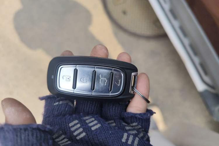 Used Soueast DX7 2015 1.5T Automatic Luxury Model