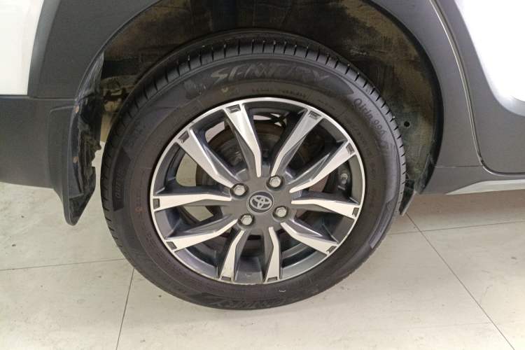 Used Toyota YARiS L Zhi Xuan 2021 X-Trail 1.5L CVT Luxury Edition
