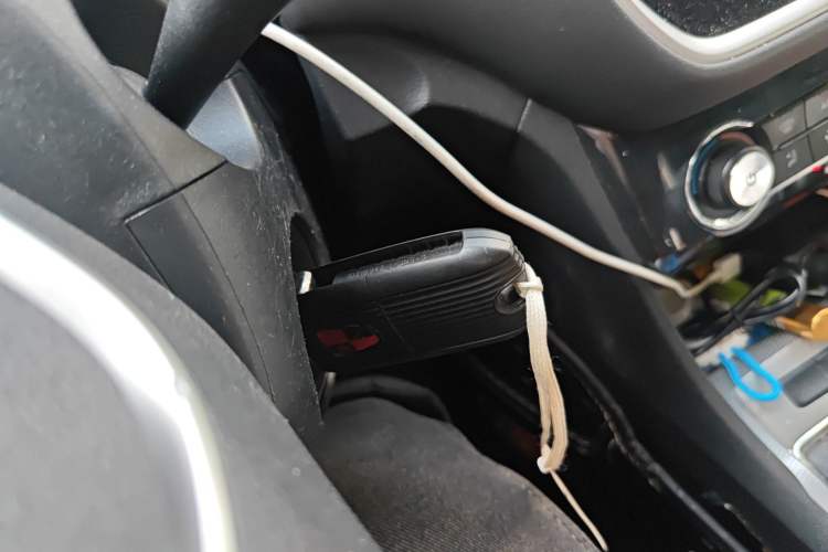 Used Roewe RX3 2020 1.6L Manual 4G Connect Super-Fresh Elite Edition Vehicle Key