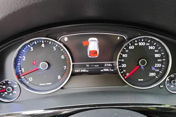 Used Volkswagen Touareg 2017 3.0 TSI Touareg Edition Instrument Cluster