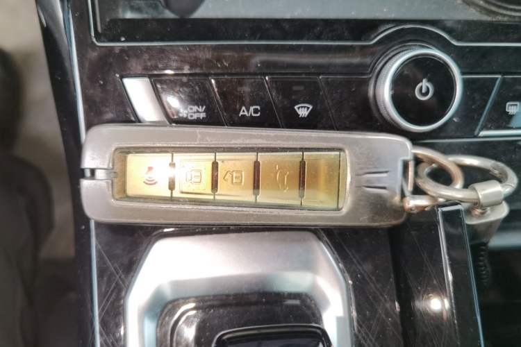 Used Wey Latte DHT 2022 1.5T DHT Medium Cup
