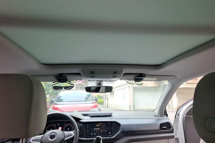 Used Volkswagen Tacqua 2020 280TSI DSG EnjoyPro
