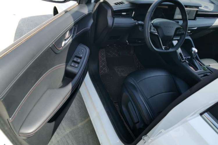 Used Roewe i5 2023 1.5L CVT Luxury Edition