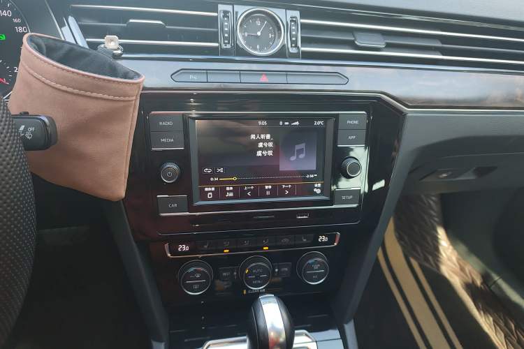 Used Volkswagen Magotan 2018 330TSI DSG Luxury Model