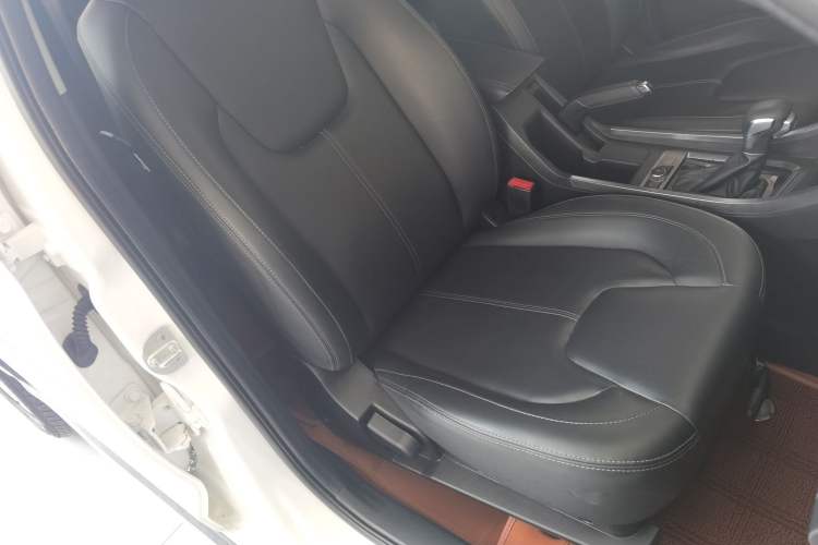 Used Chery Tiggo 3X 2021 PLUS 1.5L CVT "Painkai Red Date" Edition II