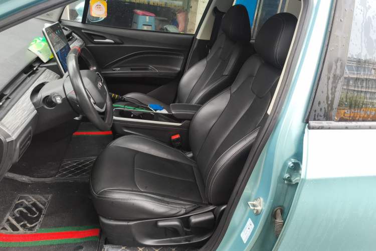 Used NETA V 2022 Chao 400 Lite Left Front Seat