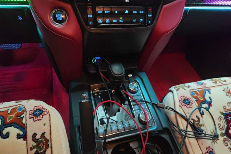 Used Toyota Land Cruiser 
