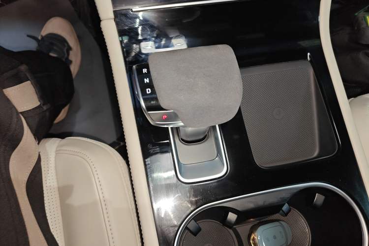 Used Li Auto ONE 2020 Extended-Range 6-Seater Version Gear Lever