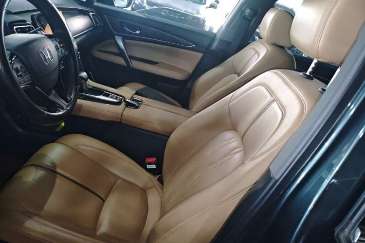 Used Honda UR-V 2020 240TURBO Front-Wheel Drive Elegant Edition