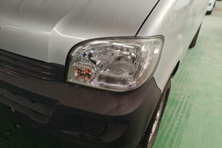 Used Wuling Zhiguang 2023 1.5L Practical Version 5/7 Seats
