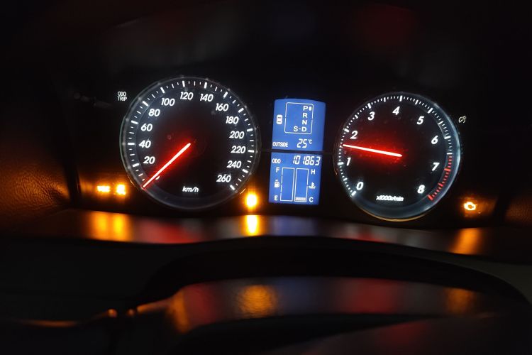 Used Toyota Reiz 2007 2.5S Leather Sunroof Version
