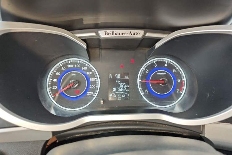 Used Brilliance V3 2015 1.5L Manual Base Version Instrument Cluster