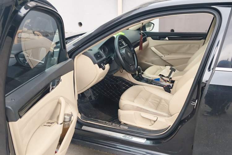 Used Volkswagen Passat 2013 1.8TSI DSG Prestige Edition