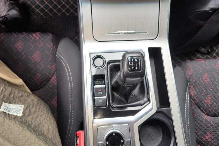 Used JETOUR X70 2020 1.5T Manual Comfort Edition 5 Seats
