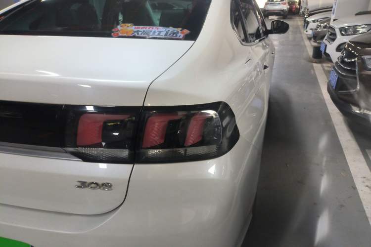 Used Peugeot 308 2016 1.6L Automatic Luxury Edition Right Rear Taillight