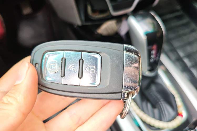 Used Luxgen U6 SUV 2014 1.8T Fashion Edition