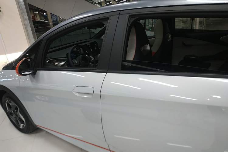 Used BYD Dolphin 2021 405 km Fashion Edition
