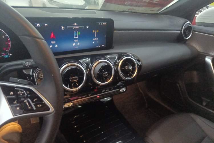 Used Mercedes-Benz A-Class 2023 A 180 L Audio And AC Panel