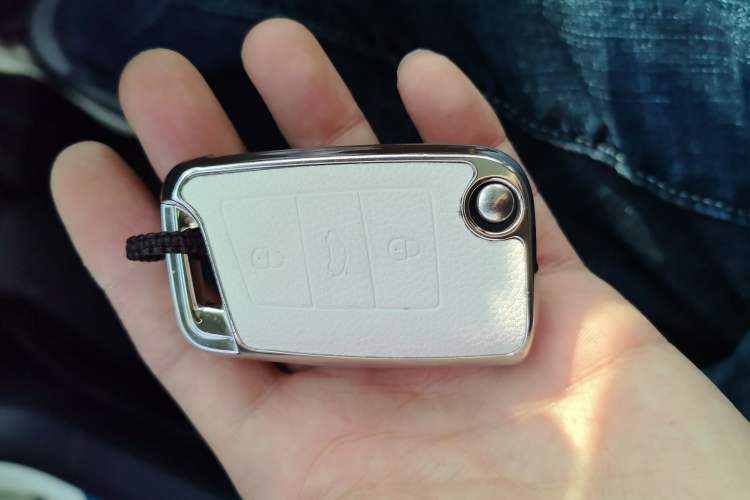 Used Volkswagen Tharu 2022 280TSI Two-Wheel Drive Comfort Edition