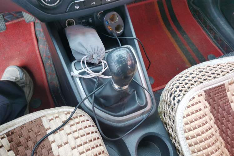 Used Hyundai ix25 2015 1.6L Manual Two-Wheel Drive Fashionable GS Model
