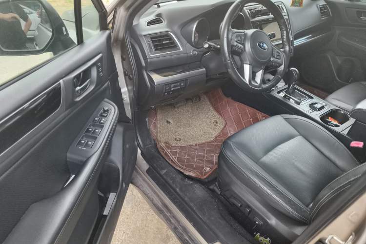 Used Subaru Outback 2015 2.5i Sport Navigation Edition Driver Seat