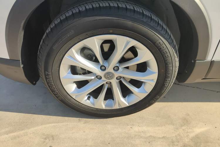 Used Brilliance V3 2017 1.5L Manual Comfort Model
