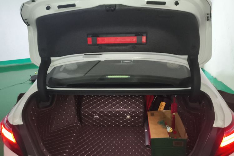 Used Honda Inspire 2019 Rui·Hybrid 2.0L Jing Shang Edition China VI Trunk