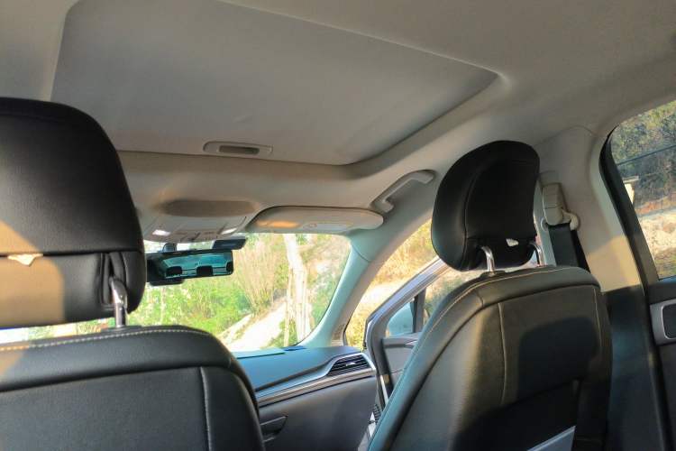 Used Ford Mondeo 2018 EcoBoost 200 Smart Control Fashion Model China V Standard
