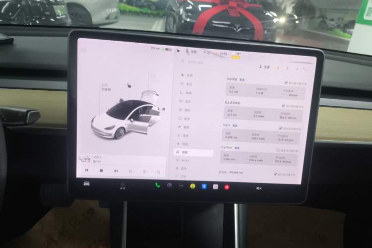 Used Tesla Model 3 2019 Standard Range Rear-Drive Upgraded Version
